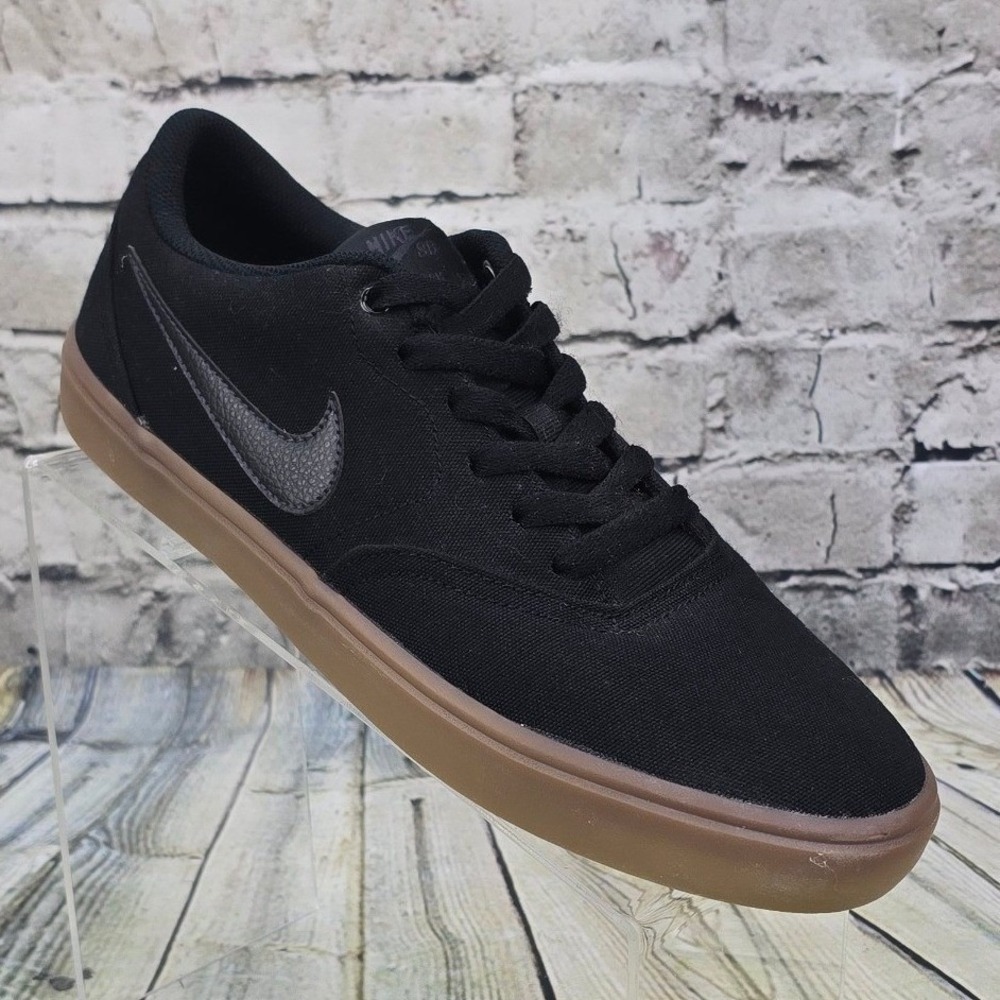 Nike SB Check Solarsoft Sneakers Mens 9 Black Gum Canvas Skate Shoes 843896-009